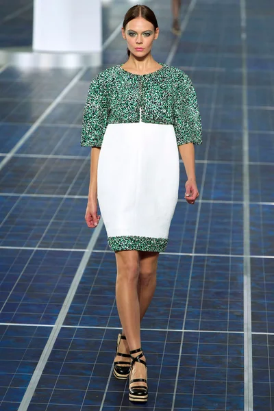 Look 62